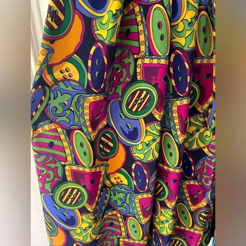 Vintage colorful midi skirt size 12 women’s button print